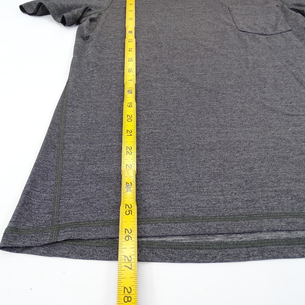 Lululemon T Shirt Men Small Gray Pocket S/Sleeve V-Neck Activewear Fitness Gym - Picture 5 of 6